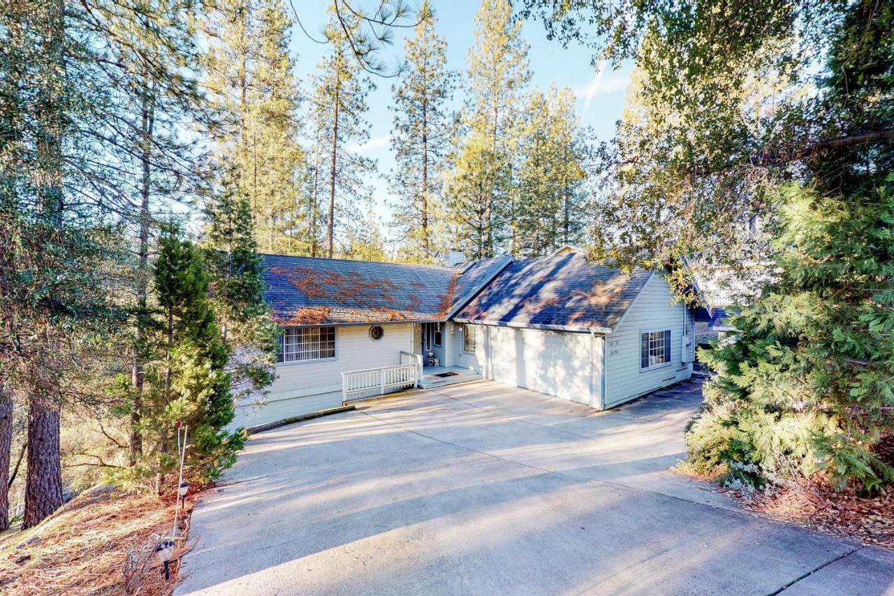 Escape To Yosemite Villa Groveland Exterior photo
